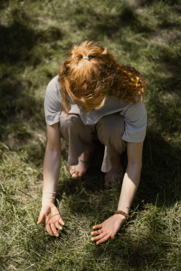 Flowing Essence_ann Sophie Bütinge_Retreat Women_wemen_Retreat Heilung Meditation Menstraution beschwerden